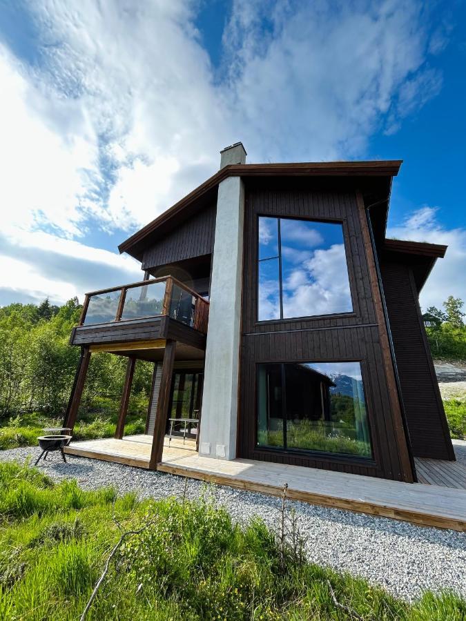Nordic Charm Retreat With Sauna, Central To Strandafjellet Ski Resort & Geiranger Stranda  Exterior photo